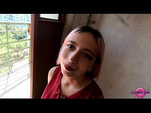 ❤️ Studint Sensual sûget in frjemdling yn 'e bûtenwrâld - Cum op syn gesicht ️ Porno vk op fy.high-pass.ru ﹏